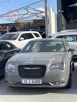 کرایسلەر 300